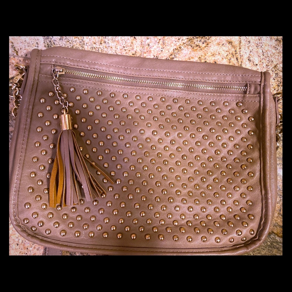 Forever 21 messenger bag